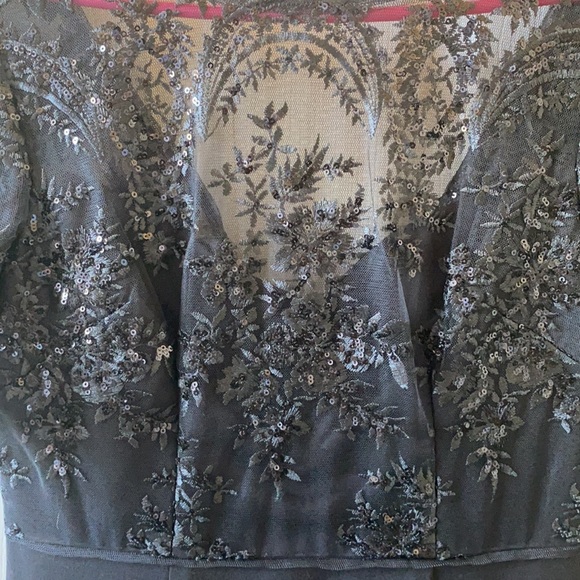 Adrianna Papell Dress - Picture 4 of 9